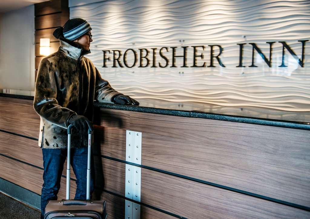 The Frobisher Inn อีคาลูอิต ภายใน รูปภาพ
